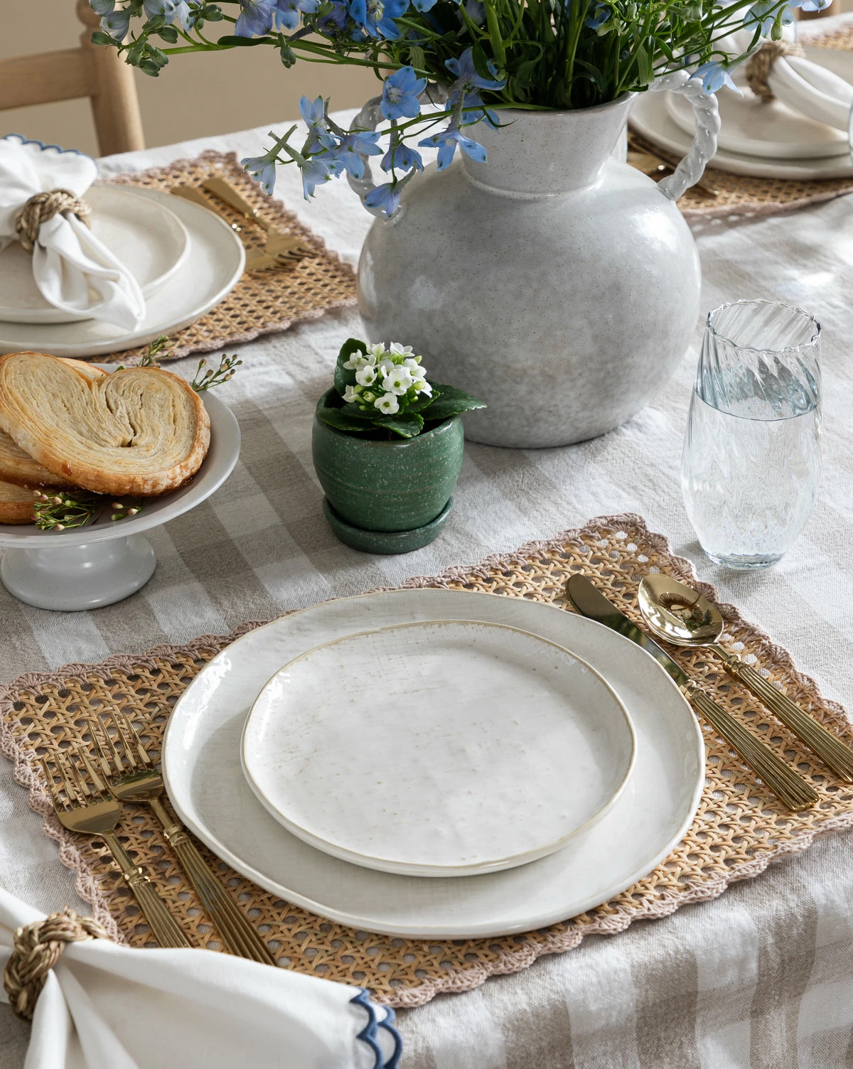 Jaycee Green Pot 4 Jaycee Green Pot - Image 2