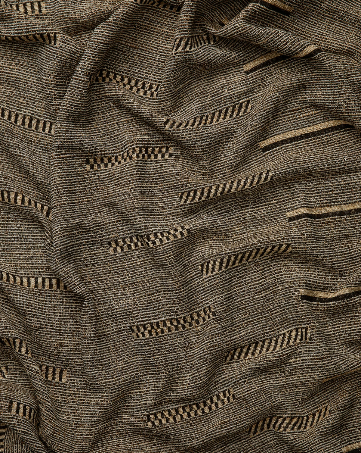 Anwar Woven Throw 5 Anwar Woven Throw - Image 3