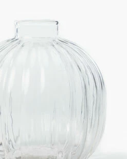 Arwen Vase -Bloomingville Shop ArwenVase MDCR2748 GLS OS D1 T