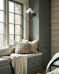 Kara Linen Pillow Cover -Bloomingville Shop Catalogue Shoot 22 68e2374a 2aed 4157 9f93 16150a1858d3