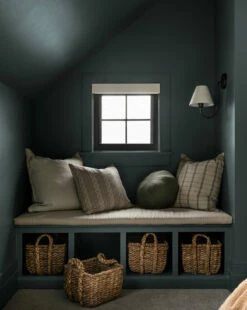 Neve Round Pillow -Bloomingville Shop Catalogue Shoot 54 2a239242 33ef 4152 8a57 ac1b53cdc3dc