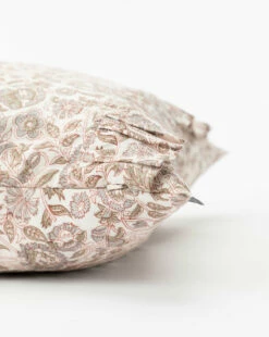 Clea Ruffle Pillow Cover -Bloomingville Shop CleaRufflePillowCover MPLW1081 MLT D1