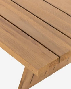 Darren Dining Table -Bloomingville Shop DarrenDiningTable MFRN2169 NAT OS D5