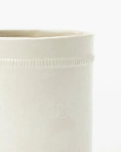 Dashed Ceramic Crock -Bloomingville Shop DashedCeramicCrock MKTN0790 WHT OS D1