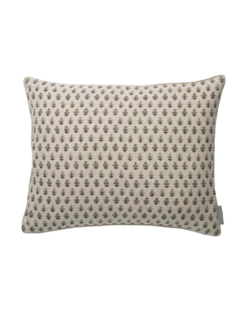 Downing Pillow Cover -Bloomingville Shop DowningPillowCover MPLW1116 CHR 16x20 1