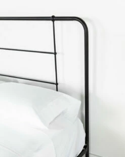 Floyd Iron Bed -Bloomingville Shop FloydIronBed03