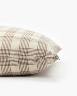 Glendale Pillow Cover 11 Glendale Pillow Cover -Bloomingville Shop GlendalePillowCover MPLW1109 BWN 22x22 D1