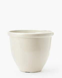 Glossy Cream Garden Pots (Set Of 3) 15 Glossy Cream Garden Pots (Set Of 3) -Bloomingville Shop GlossyCreamGardenPots MDCR1804 CRM SET3 M