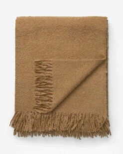 Hadlee Boucle Throw 9 Hadlee Boucle Throw -Bloomingville Shop HadleeBoucleThrow MBED0222 TAN OS D1