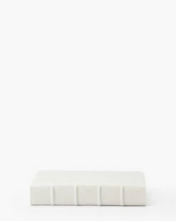 Handcrafted Linen Book -Bloomingville Shop HandcraftedLinenBook MDCR1716 WHT D2