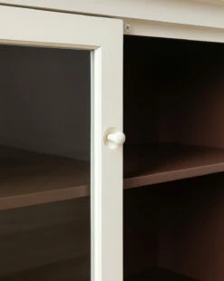 Highgate Cabinet -Bloomingville Shop HighgateCabinet MFRN2594 BNE OS D3 T