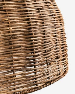 Huxley Chandelier 9 Huxley Chandelier -Bloomingville Shop HuxleyChandelier MLHT1502 BRZ S D1