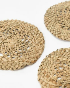 Joanie Woven Coasters (Set Of 4) -Bloomingville Shop JoanieWovenCoasters Setof4 MKTN1023 NAT S4 D2