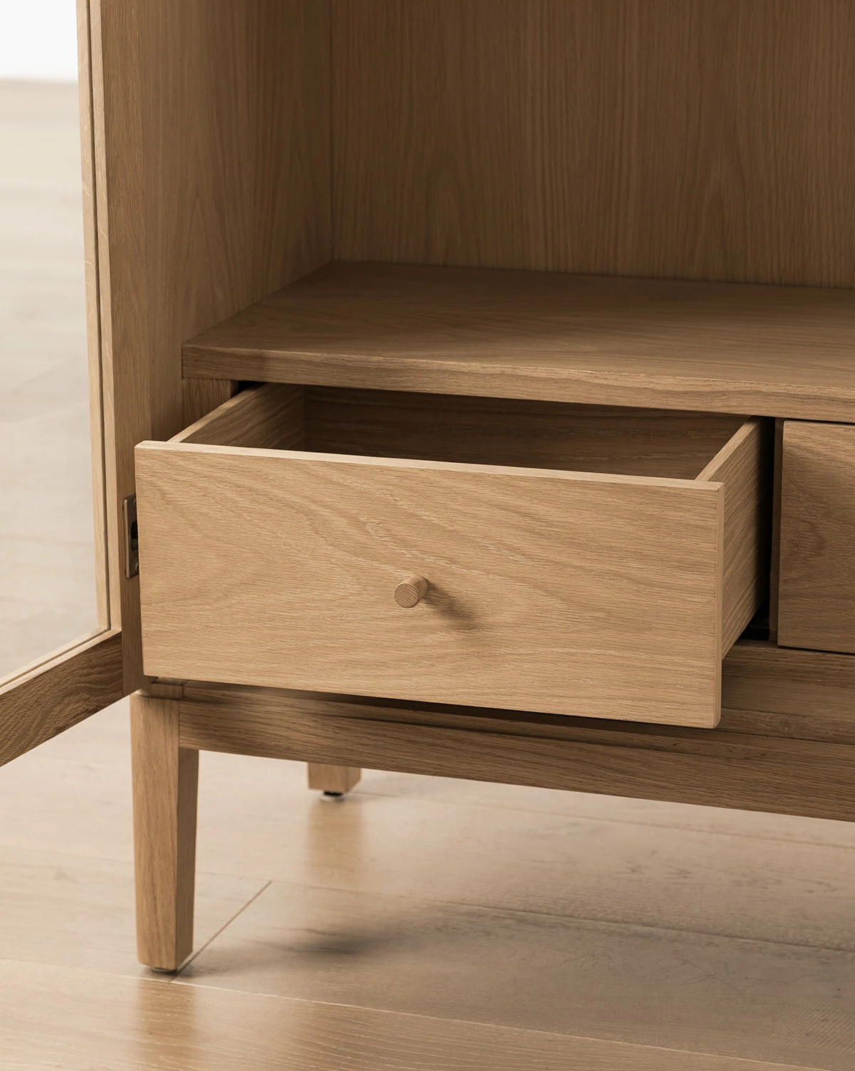 Kensington Cabinet 10 Kensington Cabinet - Image 8