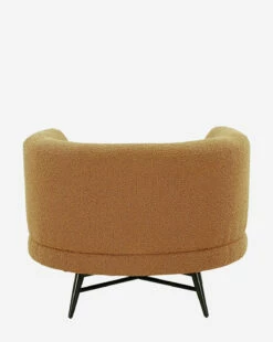 Betsey Swivel Chair -Bloomingville Shop MFRN2305 AMB OS BetseySwivelChair D3