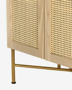 Leonora Cabinet -Bloomingville Shop MFRN2375 NAT OS LeonoraCabinet D6