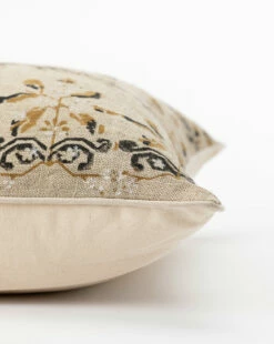 Meryl Pillow Cover -Bloomingville Shop MerylPillowCover MPLW1101 MLT D1