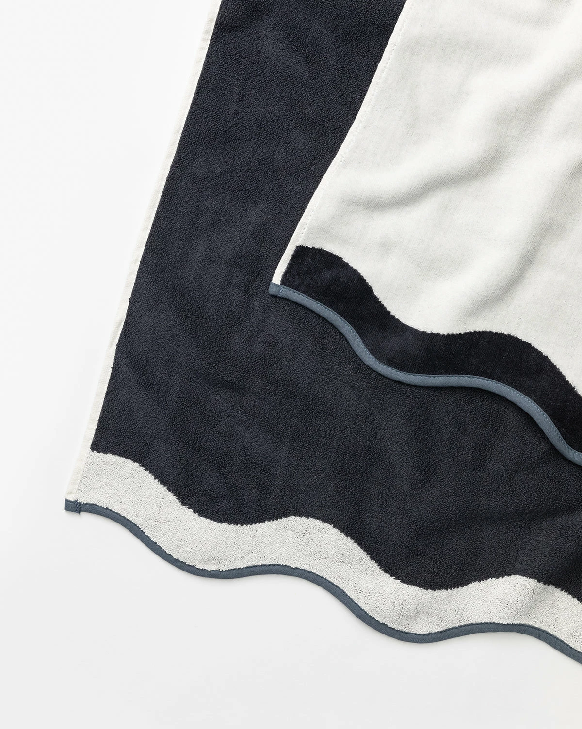 Riviera White Beach Towel 4 Riviera White Beach Towel - Image 2