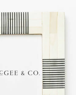 Striped Bone Frame 13 Striped Bone Frame -Bloomingville Shop StripedBoneFrame MDCR1555 BAW D1
