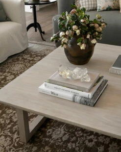 Glass Crystal Object (Set Of 3) -Bloomingville Shop Summer Templated 58 b32efbb0 14c7 4e64 8e52 5b726dd4f71c