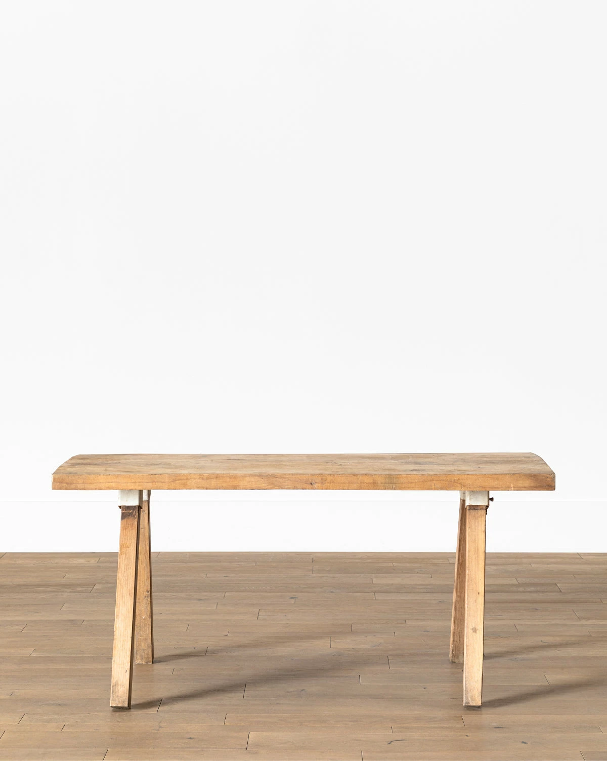 Vintage Console 3 Vintage Console