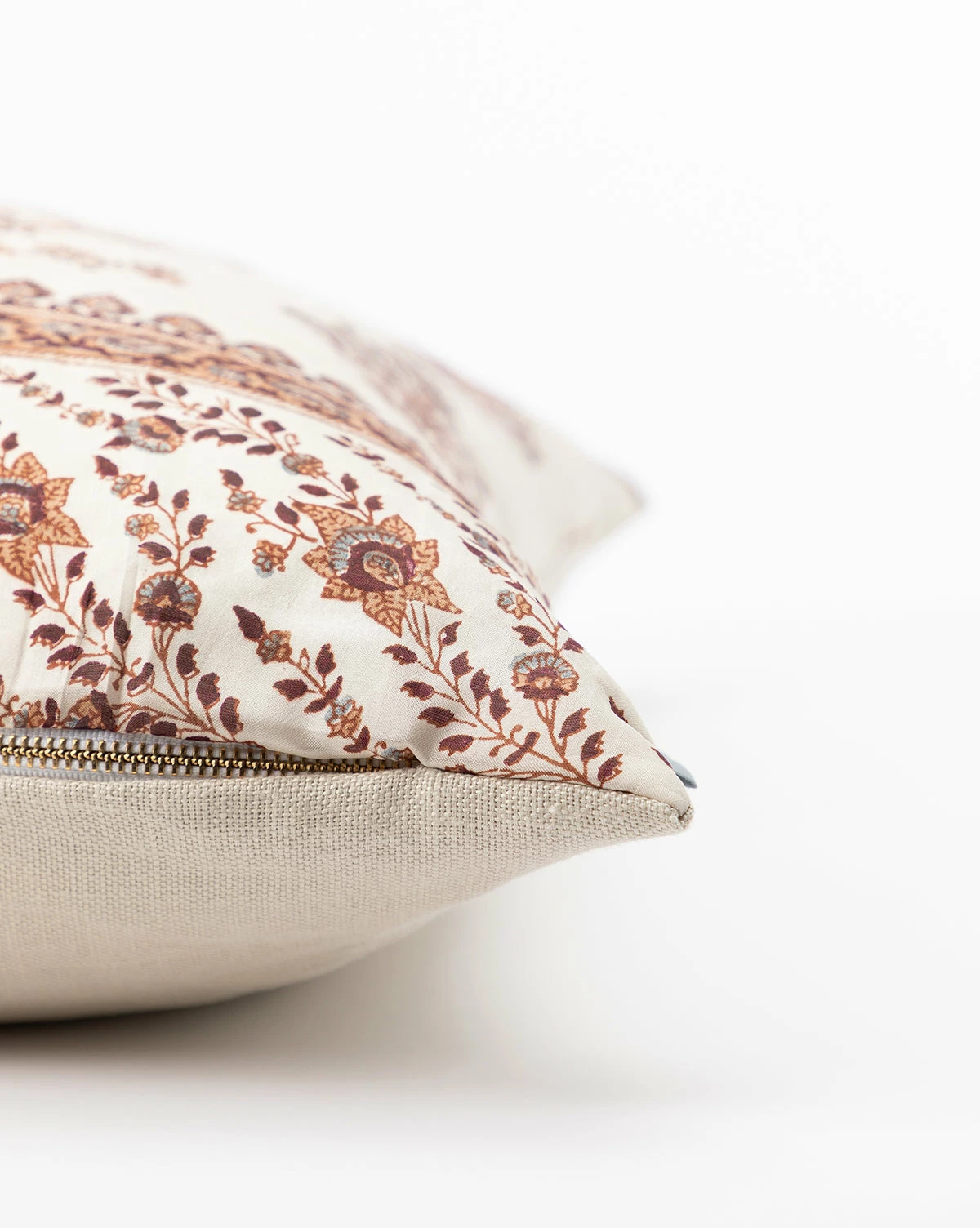 Vintage Paisley Pillow Cover No. 11 4 Vintage Paisley Pillow Cover No. 11 - Image 2