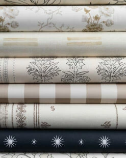 Aster Wallpaper -Bloomingville Shop Wallpaper ceee9e3b a26e 46aa a6e9 aa7e78dd157b