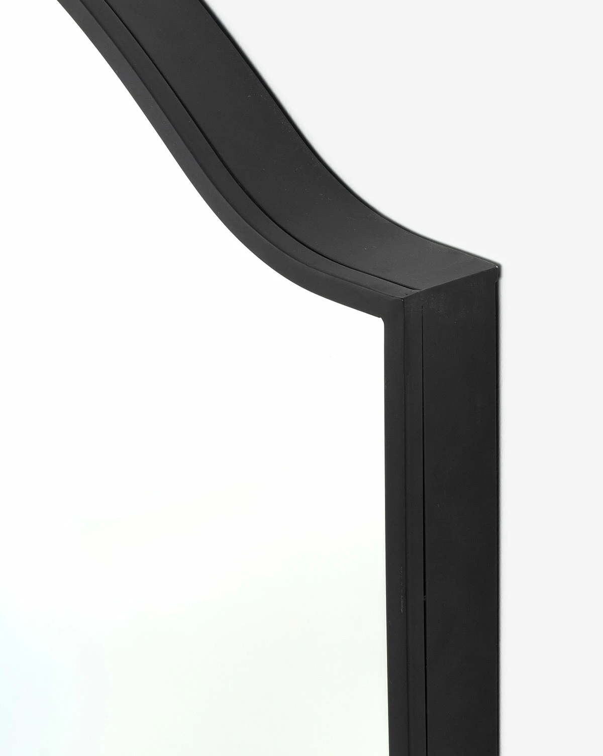 Willson Wall Mirror 5 Willson Wall Mirror - Image 3