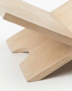 Evergreen Wooden Book Display 15 Evergreen Wooden Book Display -Bloomingville Shop WoodenBookDisplary 2