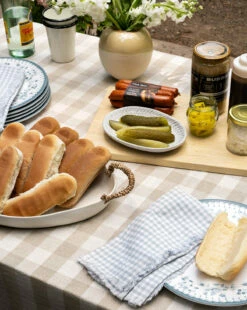 Cressida Stoneware Plate -Bloomingville Shop airstream templated 15 a4bc9e7c 8d60 47c4 b8f1 19518a46bd3c