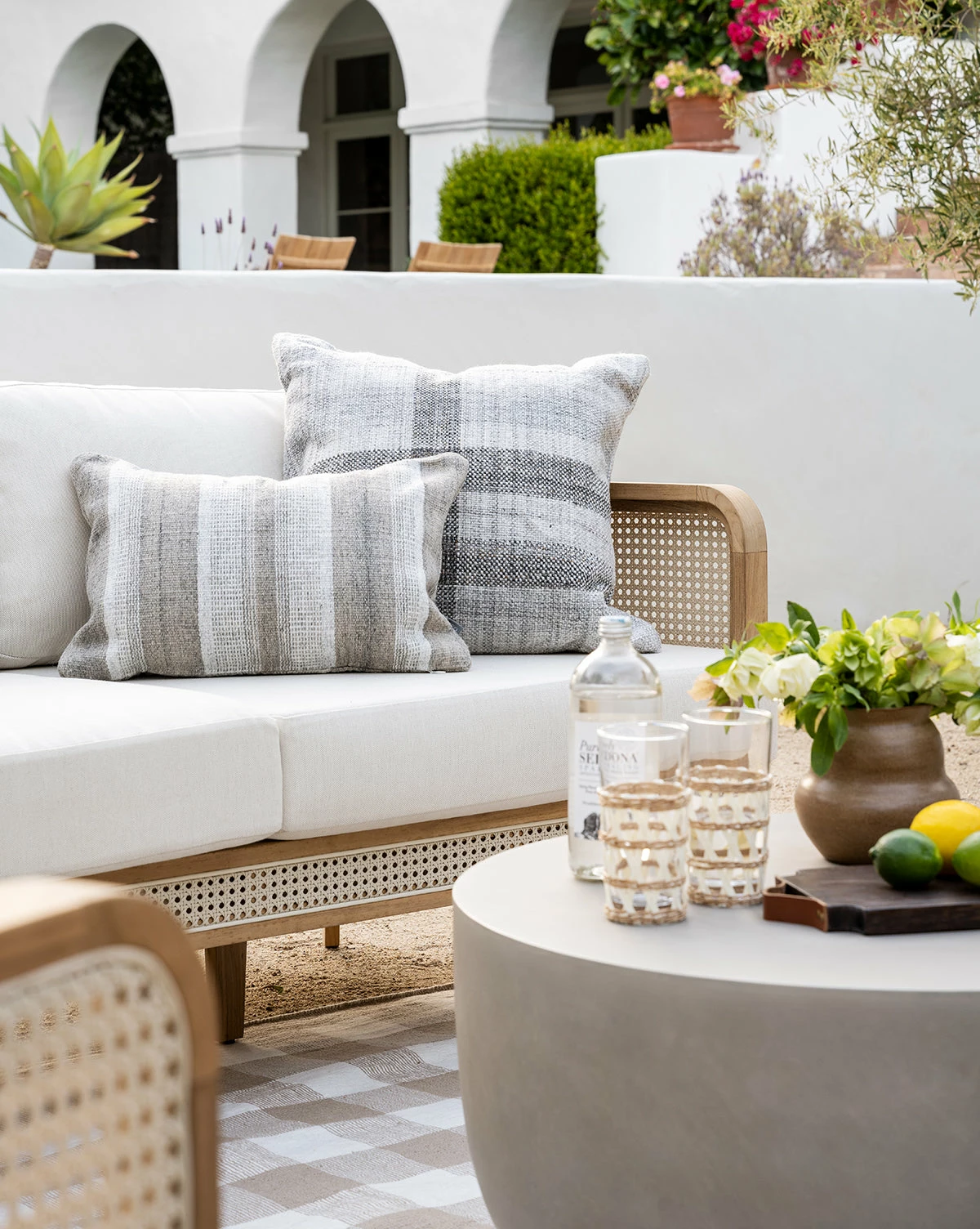 Elowyn Outdoor Sofa 4 Elowyn Outdoor Sofa - Image 2