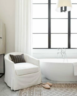 Holden Swivel Chair -Bloomingville Shop catalogue2020 11 b2cb7719 4b45 4270 a3aa 7df4a254488f