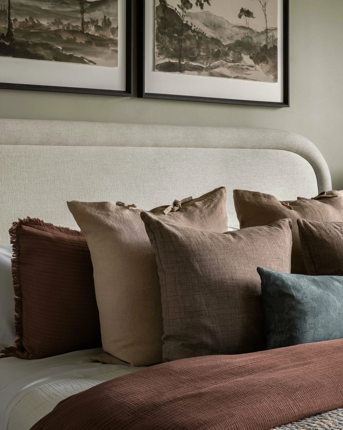 Polly Pillow Cover 4 Polly Pillow Cover - Image 2