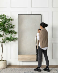 Keene Floor Mirror -Bloomingville Shop fs 24