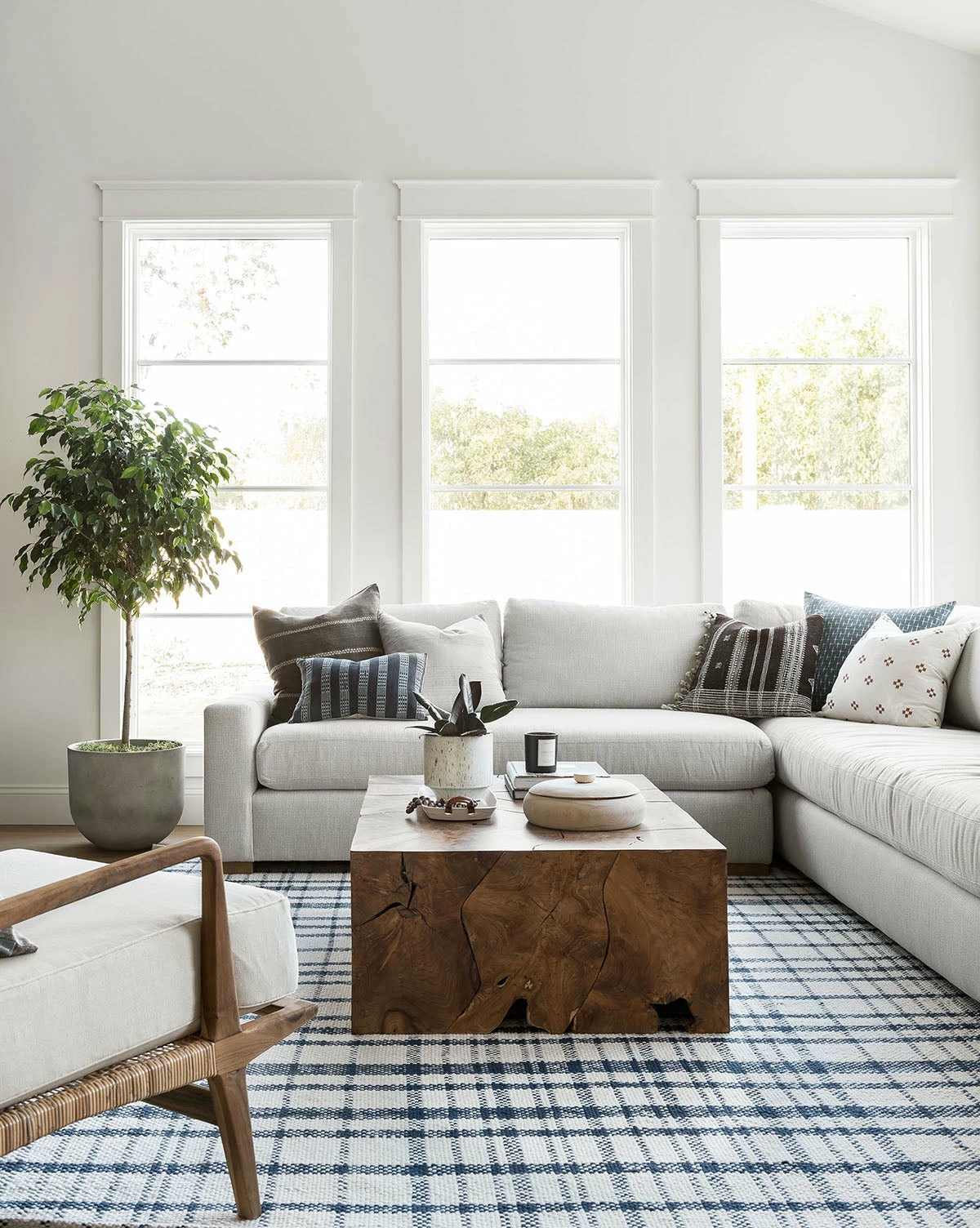 Livorno Handwoven Wool Flatweave Rug 4 Livorno Handwoven Wool Flatweave Rug - Image 2